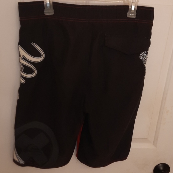 Quicksilver swim trunks - Picture 2 of 4